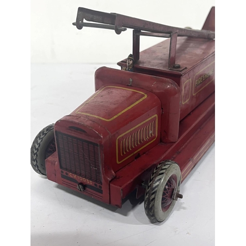 162 - Tin Plate Chad Valley fire engine 

24cm long