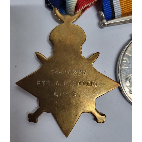 65 - Pair of WW1 medals with one being awarded to PTE. A.E Baker, S4 - 18227 (2)