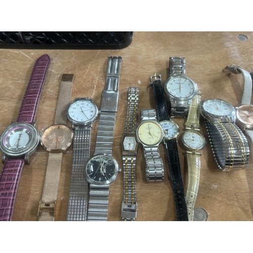 184 - Quantity of various Ladies & gents wristwatches (Qty)