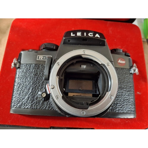 195 - German Leica E R camera with original box