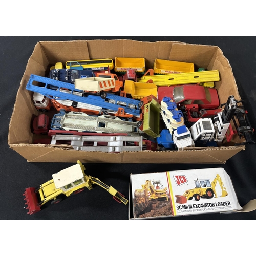 72 - Collection of Corgi and Dinky trucks including a boxed JCB excavator