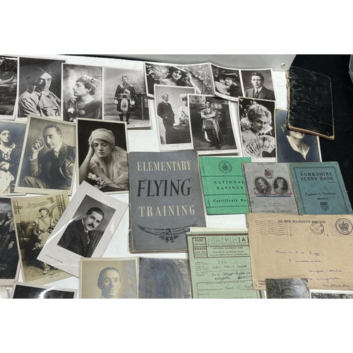 189 - Collection of picutres including war pcitures of officers and old air raid booklets etc