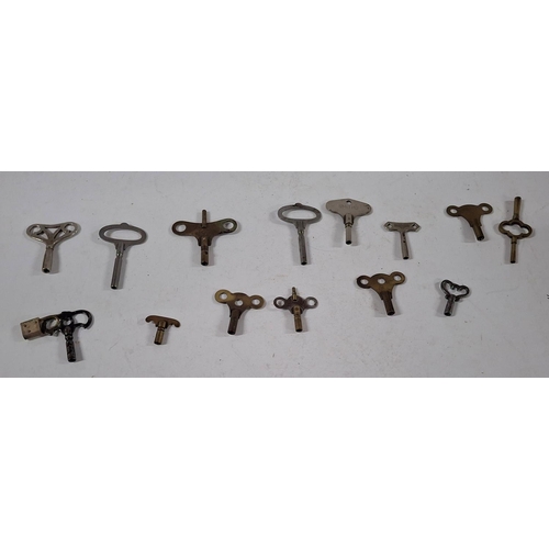 221 - Collection of clock keys