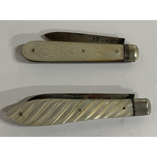 124 - Two silver hallmarked & MoP handled pen knifes (2)