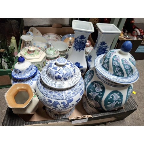 70 - Box of good quality ceramics including some Oriental vases etc (Qty)