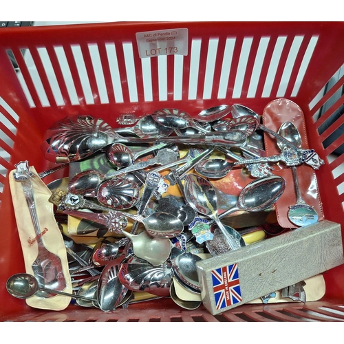 173 - Plastic tub containing a large quantity of flatware and collectable spoons (Qty)

Please note - Tub ... 