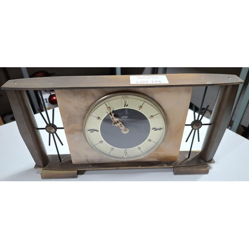 175 - Quantity of wall and mantle clocks including a vintage Metamec example (Qty)