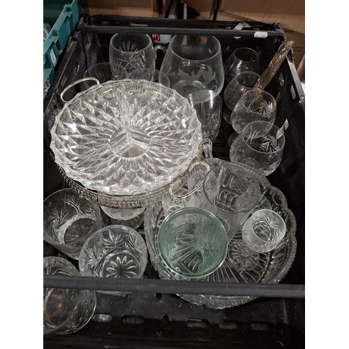 316 - Quantity of Glassware