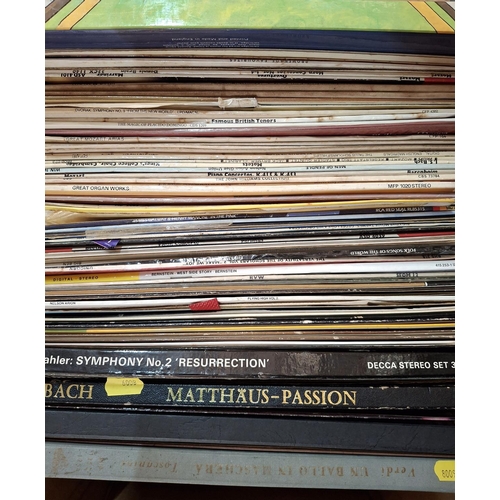 276 - Quantity of classical and country records (Qty)