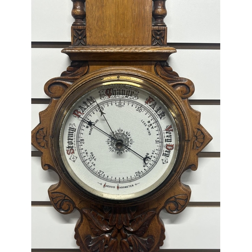 179 - Fine quality old light Oak Barometer