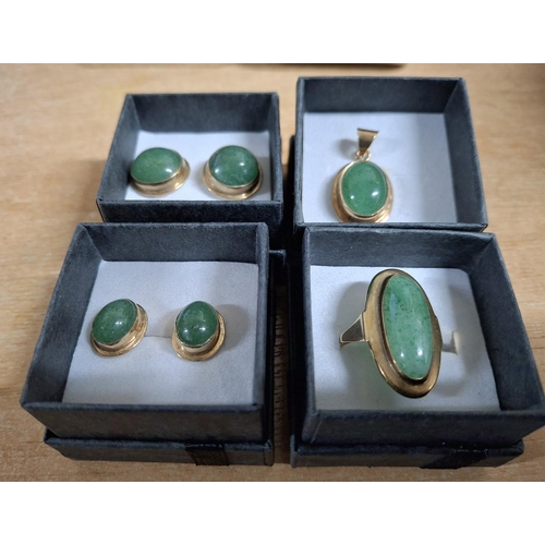 37 - Stylish ladies 9ct yellow gold and green Jade cabochons consisting of a ring, pendent and 2 differen... 