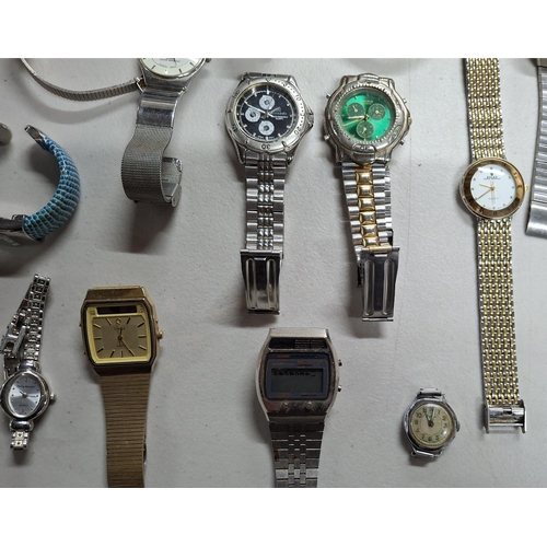 216 - Large quantity of gents and ladies wrist watches (Qty)