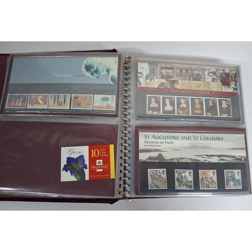 233 - Two albums filled with Queen Elizabeth II GB presentation packs October 1988 to October 95, possibly... 