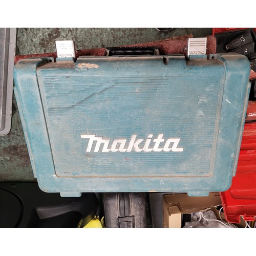 249 - Makita Nail gun