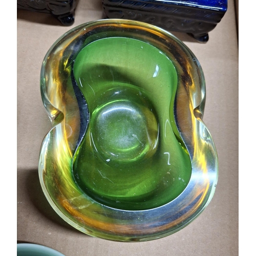 284 - Small vintage Murano green glass ashtray together with a pair of reproduction Lions etc