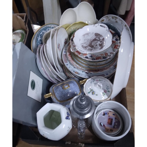 287 - Two boxes of assorted, good quality antique and vintage porcelain and ceramic dinner and decorative ... 