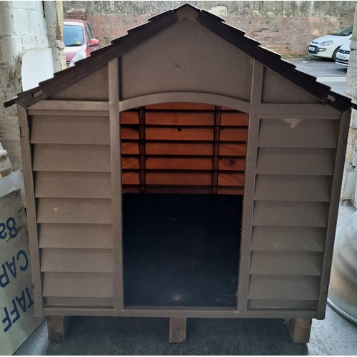 339 - Outdoor plastic dog kennel