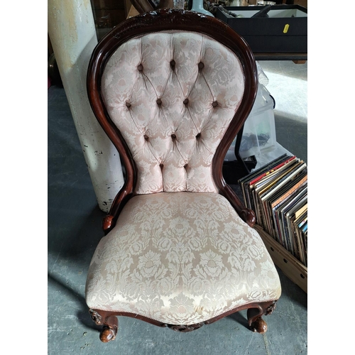 412 - Ladies upholstered occasional chair in the Victorian style