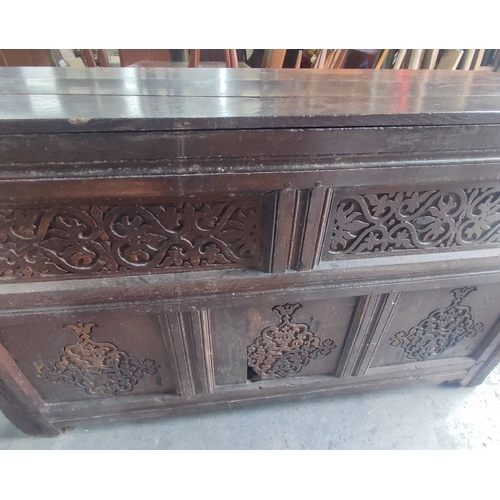 415 - A Victorian lidded coffer with stunning fretwork to the rear