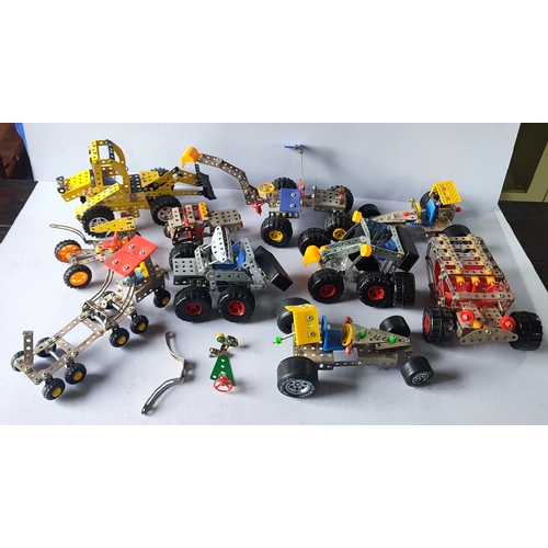 383A - Collection of Meccano vehicles (Qty)