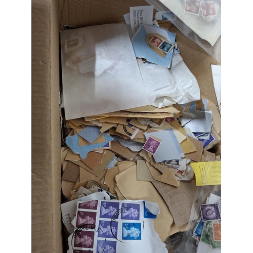 104 - Large box full of mainly used British QEII, mostly unexamined (Qty)