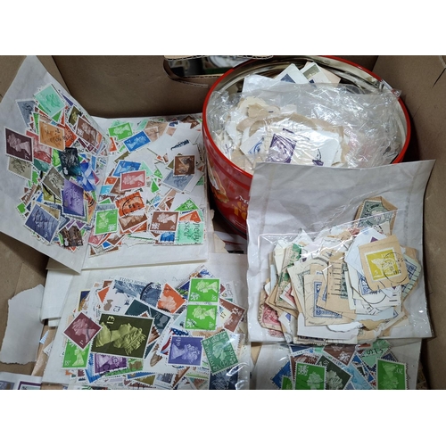 110 - Box containing a large quantity of British GB QEII used stamps including many Machins together with ... 