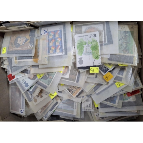 118 - Large quantity of used stamps to include some fine used QEII British and also a quantity of KEVII an... 