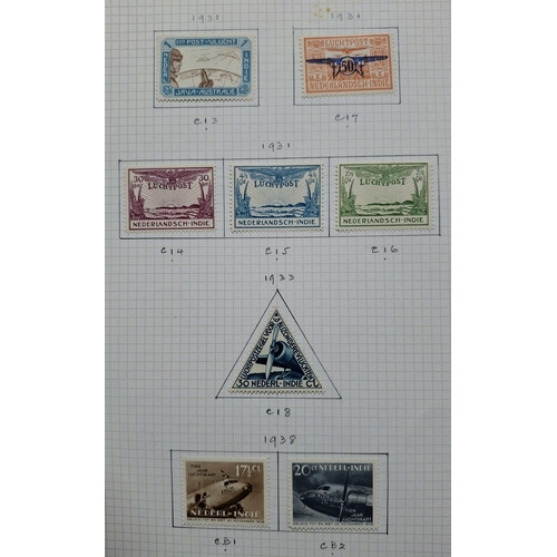 122 - Dutch Indies 1928-1938 some mint mounted sets together with light used from the same period - 4 deal... 