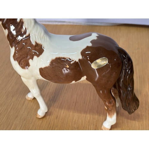 45 - BESWICK SKEWBALD PINTO PONY,

19cm long x 17cm tall