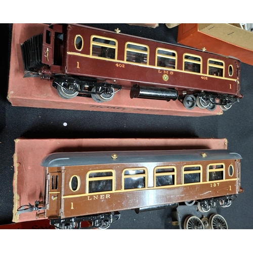 209 - Large quantity of mid 20thC Hornby 0 gauge items including a complete track, M3 tank locomotive with... 