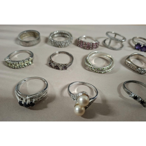 53 - Collection of 15 silver rings, the vast majority stamped 925 or silver etc (15),

54 grams