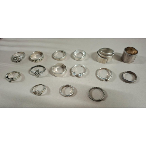 57 - Collection of 15 silver rings, the vast majority stamped 925 or silver etc (15),

52 grams