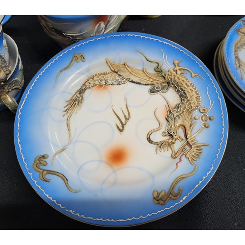 236 - Japanese tea service with Dragon decoration (Qty)