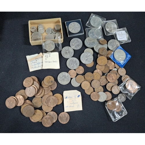 249 - Large quantity of QEII GB pre decimal coinage, many in very fine condition (Qty)