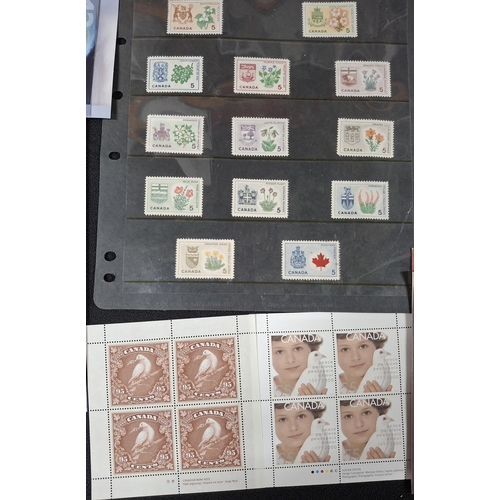 371 - Large quantity of mint unmounted late 20thC-early 21stC Canada stamps including complete sheets etc ... 