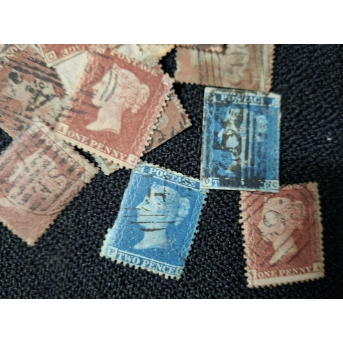 374 - Large quantity of GB QV loose used imperf 1d reds together with a few other QV 2d blues etc (Qty)