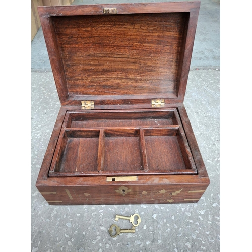 137 - Inlaid Indian brass and hardwood jewellery box with two keys