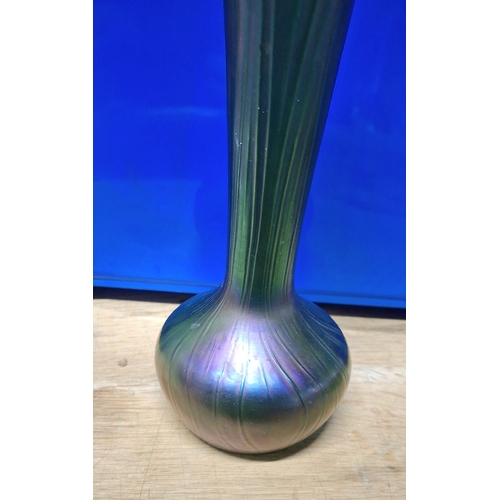 411 - Early 1900s unmarked Art Nouveau iridescent vase, probably Loetz