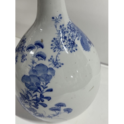 428 - Antique Chinese Blue and white vase with 6 character marks to the base