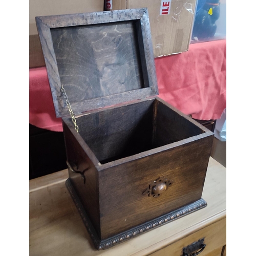 466 - Antique English Oak storage box