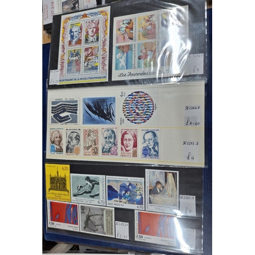 222 - Large quantity of dealer cards all containing France mint 20thC stamps and mini-sheets, good values ... 