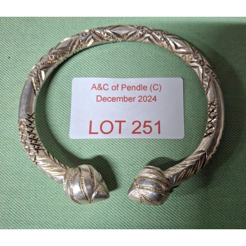 251 - Heavy white metal torch style bracelet