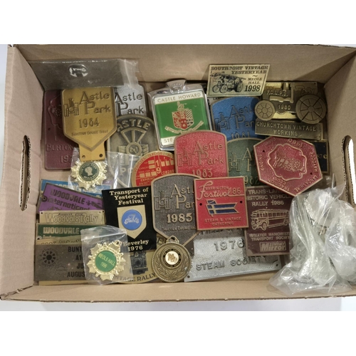 156 - Box containing a quantity of small, metal, steam engine fair plaques, mainly 1980s and 90s (Qty)