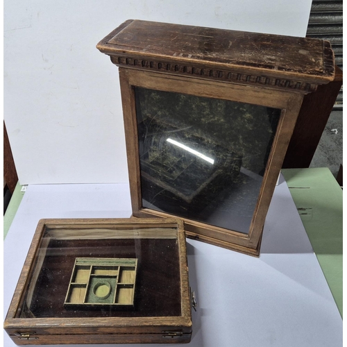 192 - Two small vintage display cabinets (2)