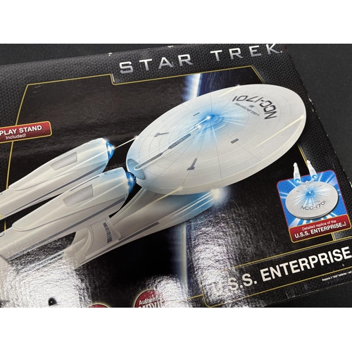 234 - Star Trek Boxed U.S.S Enterprise