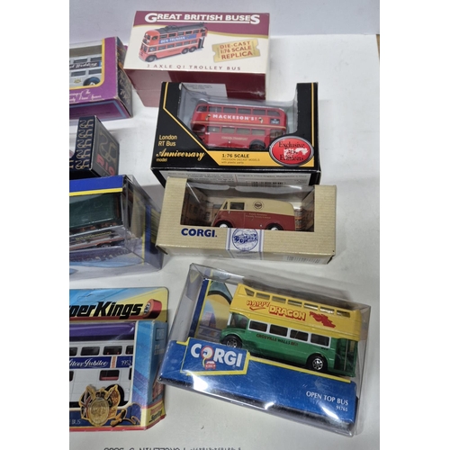 323 - 13 boxed mainly corgi cars/trucks and buses with loose ones