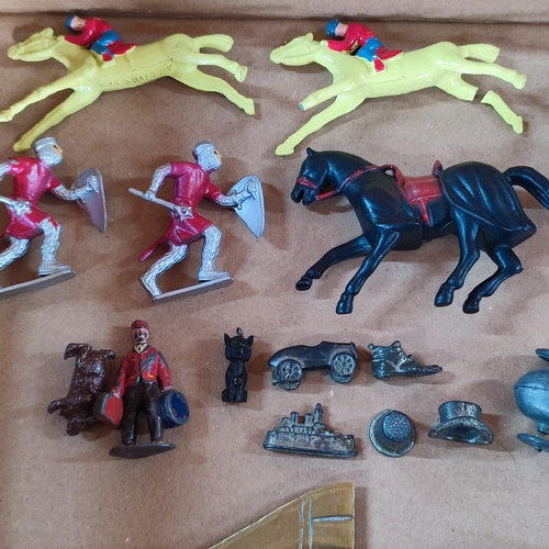 358 - Selection of lead and cold painted figurines including Chad Valley horse & jockeys etc. (Qty)