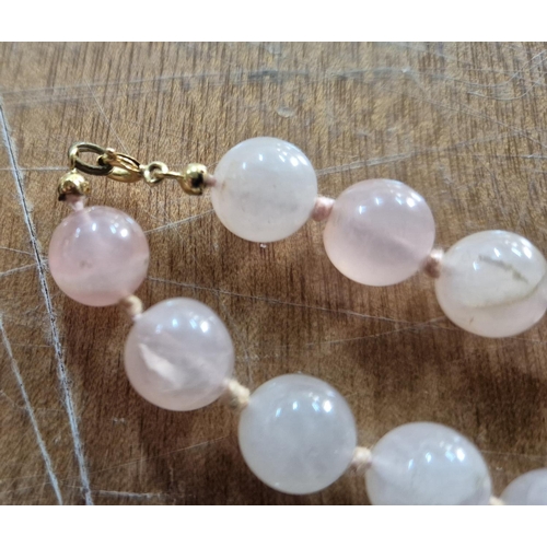 55 - Pink jade bead necklace