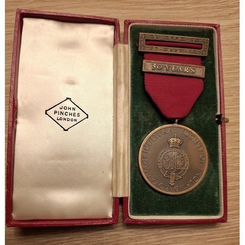 84 - Boxed, Royal Horticultural Society of England, Long Service Medal for 45 years to G.A Hughston