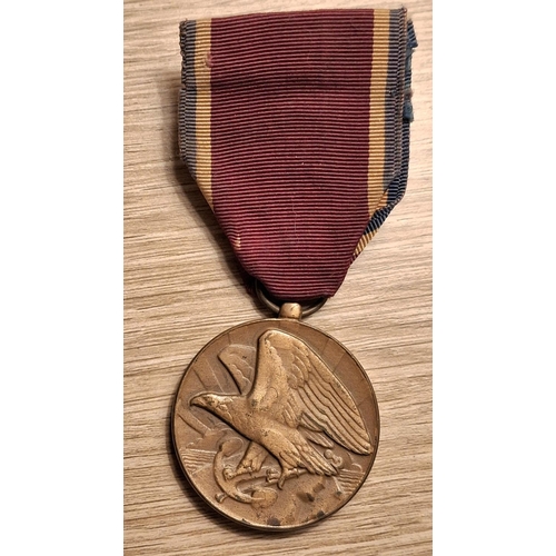 105 - Two WWII USA bronze Star medals together with a USA Korea war era Naval Reserve faithful service med... 